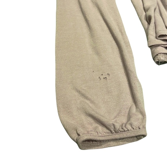 Kimchi Blue from Urban Outfitters Perfect Purple Top! - Picture 9 of 9